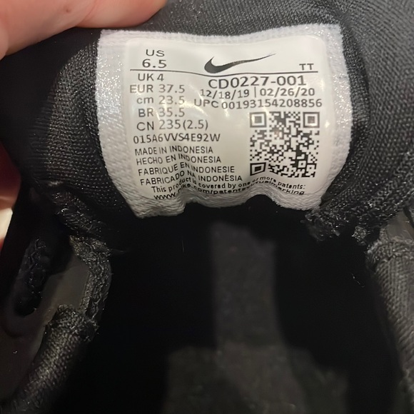 Women's Nike Flex Gym Shoes - Picture 5 of 7